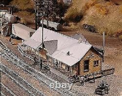 Campbell Scale Models Ho Scale Quincy Station Bn 402