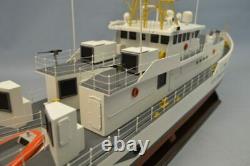 DUMAS 1/48 39 The USCG Fast Response Cutter Boat Kit  DUM1275