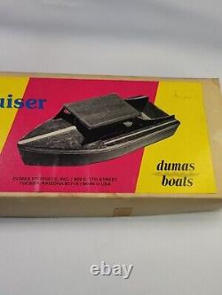 Dumas boats 12 Cabin Cruiser-Model #1003-Die-Cut Parts-NEWithCOMPLETE/RARE