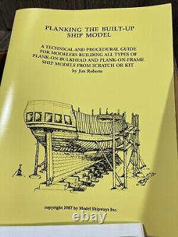 Model Shipways Kit No MS1447 Canadian Fishing Schooner Bluenose Wooden