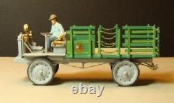 O/On3/On30 1/48 WISEMAN MODEL SERVICES T-201/202 NASH-QUAD STAKE BED TRUCK KIT