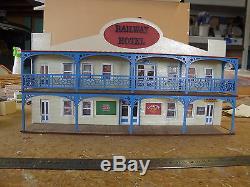 O scale Railway Hotel, KIT Backdrop building suit diorama for model scale cars