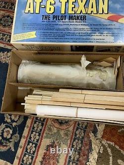 VINTAGE Top Flite AT-6 Texan GOLD EDITION Kit 1/7 Scale Rare Vtg Wingspan 69.4