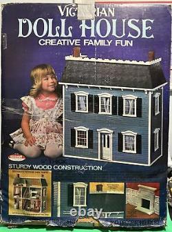 Vintage Skilcraft Victorian Wood Dollhouse Kit #680 New In Box Factory Sealed